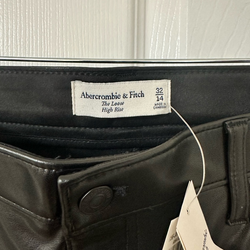 Abercrombie & Fitch The Loose High Rise Black Pants - Picture 2 of 2